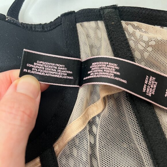 Victorias Secret Bustier Size 32B Black Nude Fishnet Very Sexy Lace Balconet Bra - Picture 8 of 9